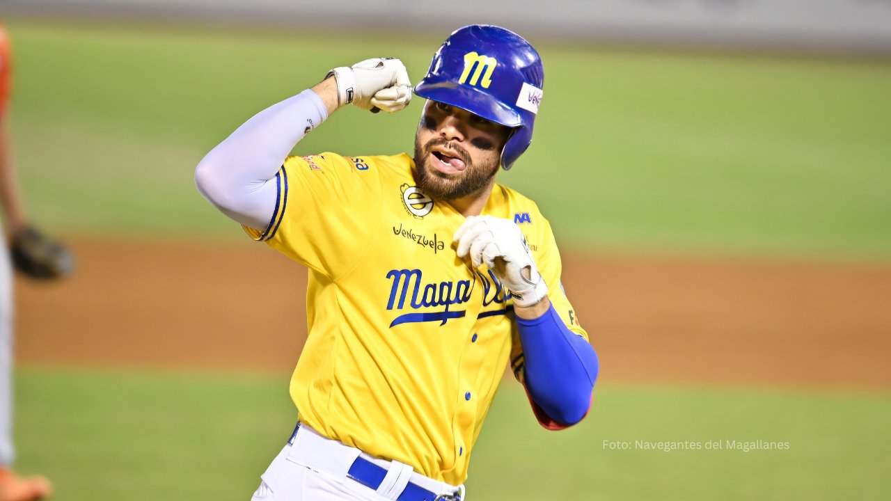 Renato Núñez, Navegantes del Magallanes