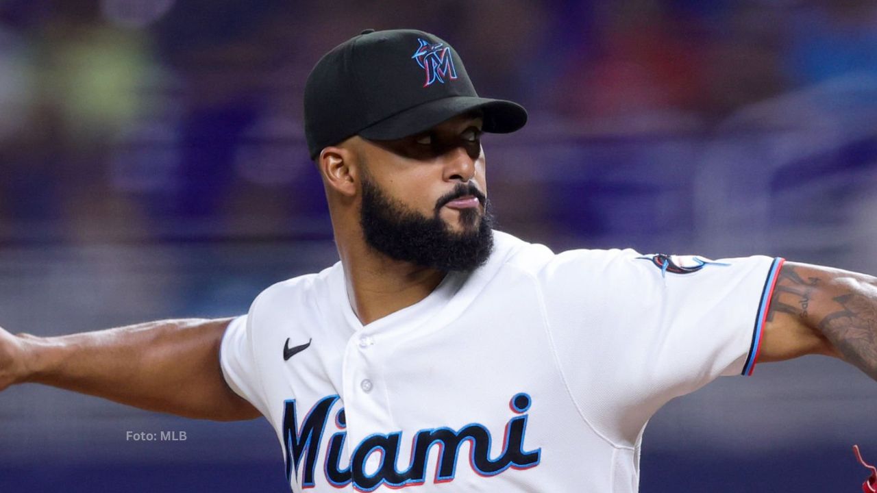 Sandy Alcántara con Miami Marlins