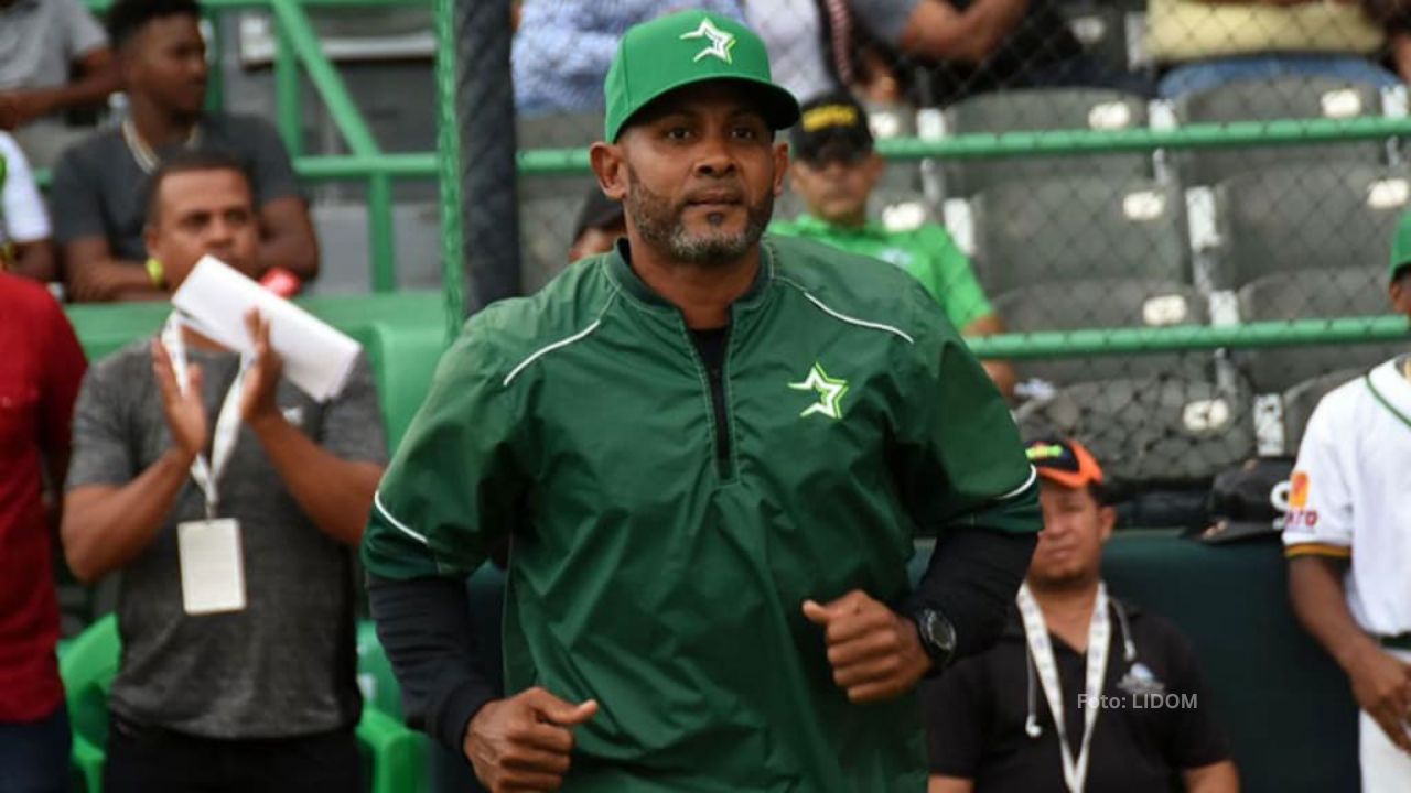 Fernando Tatis con Estrellas