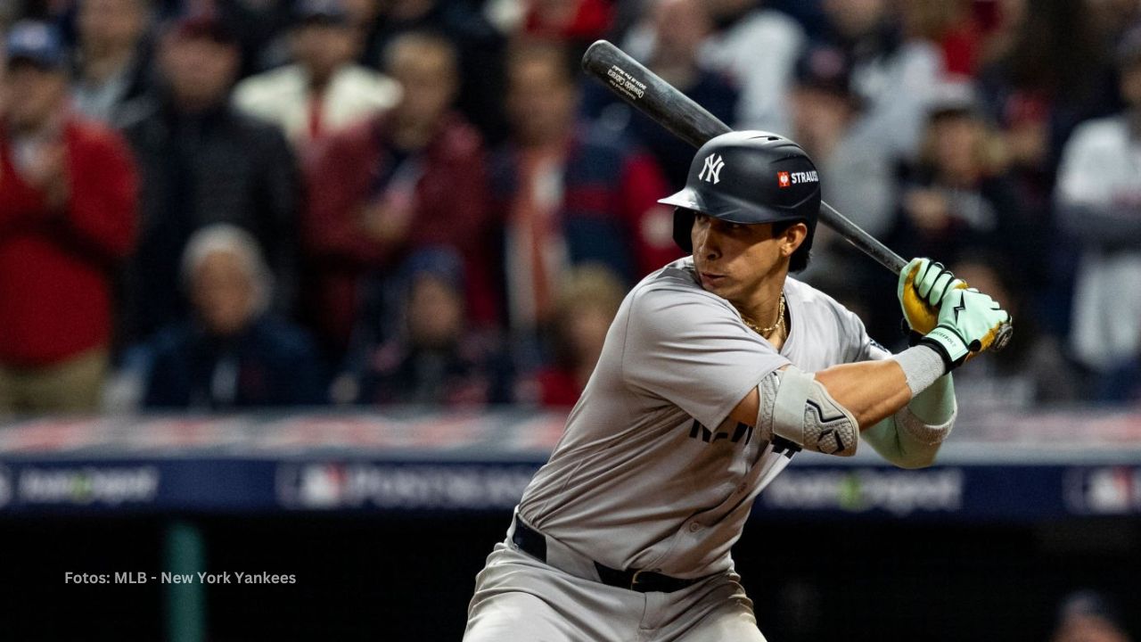 Oswaldo Cabrera con el uniforme de New York Yankees