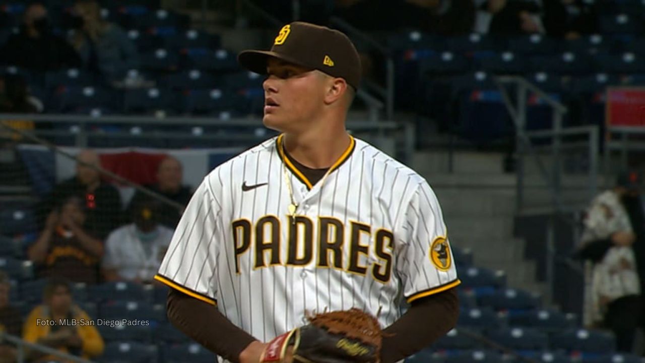 Peloteros cubanos en San Diego Padres