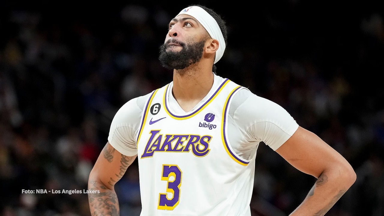 Anthony Davis con Los Angeles Lakers