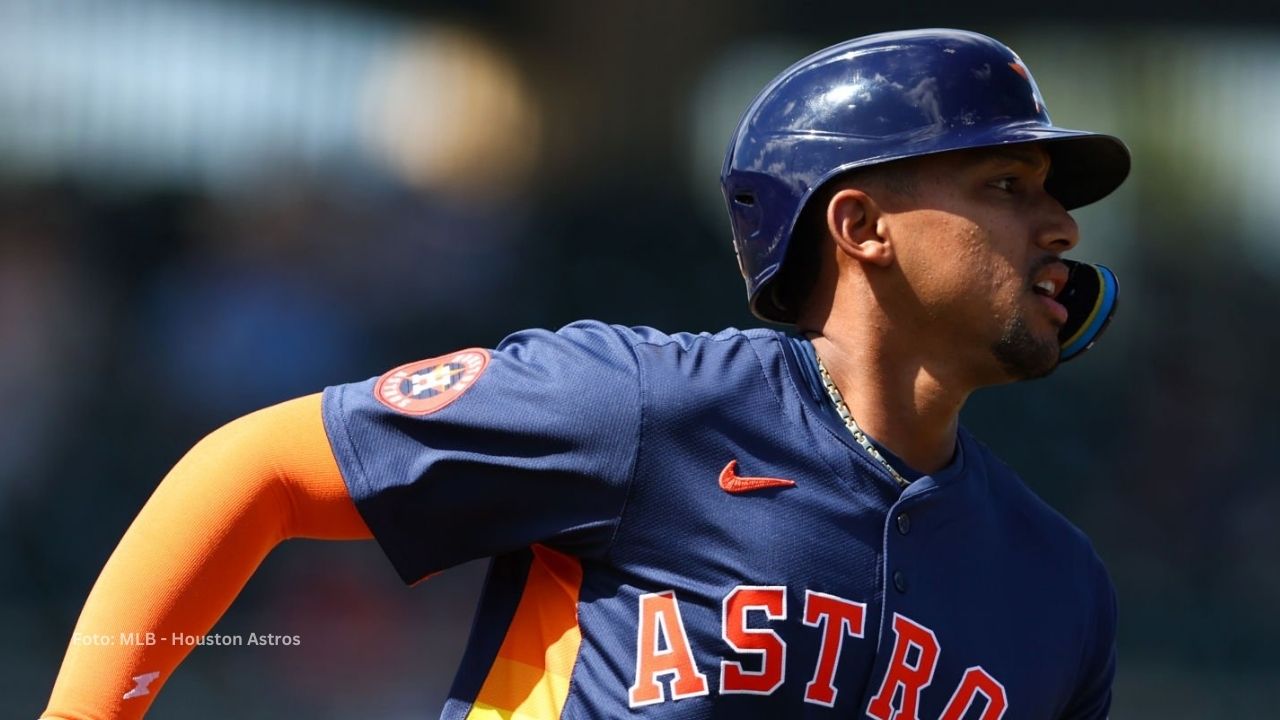 El venezolano Dixon Cabrera regresa por tercera vez a la plantilla de la franquicia de Chicago Cubs.