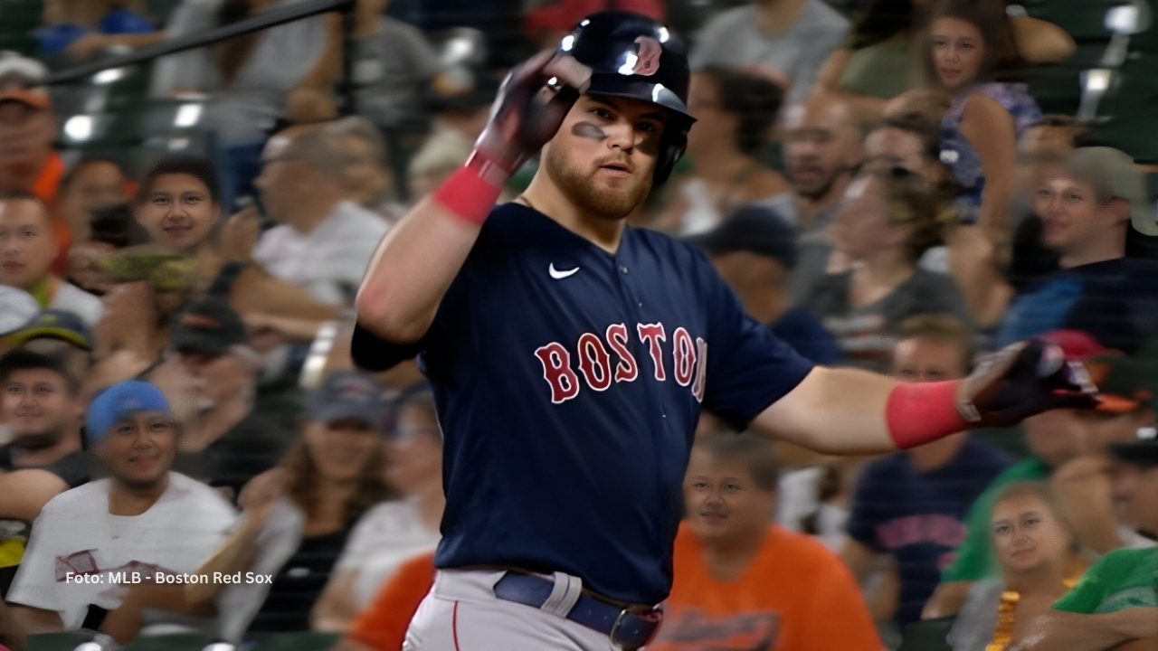 Christian Arroyo con el uniforme de Boston Red Sox