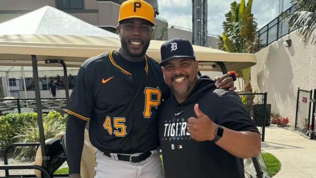 Cubano Brayan Peña con Aroldis Chapman