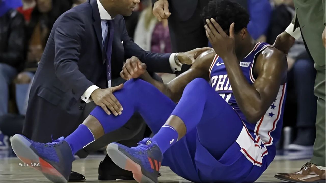 Joel Embiid lesionado con Sixers en NBA