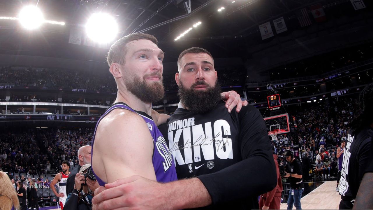 Jonas Valanciunas lleva sus buenos números a Sacramento Kings