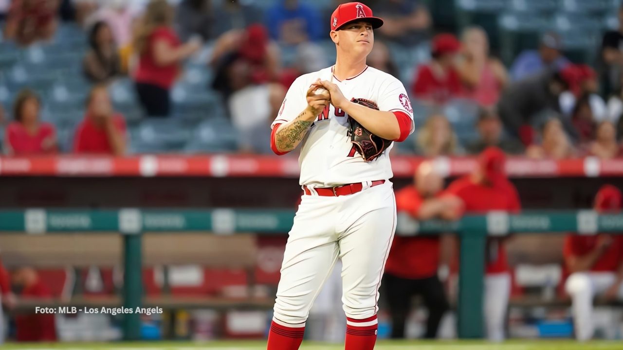 Jonathan Diaz en un juego con Los Angeles Angels