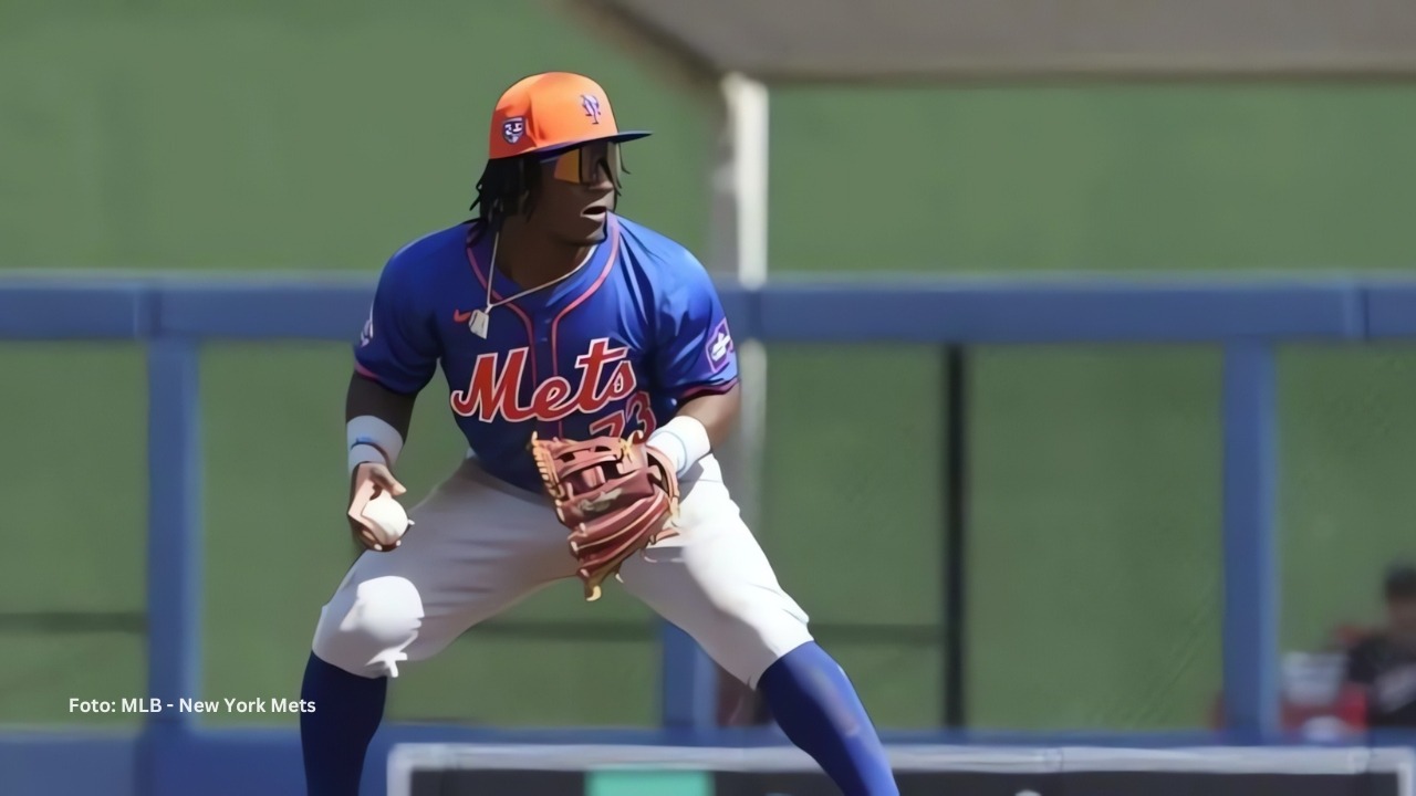 Luisangel Acuña tomando rollings con New York Mets