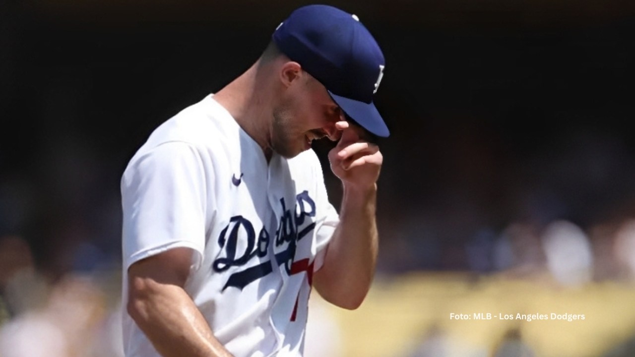 Michael Grove en la lomita con Los Angeles Dodgers