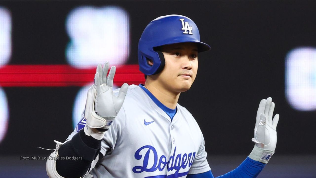 Esta no es la primera vez que el japonés Shohei Ohtani juega esta broma con el manager de Dodgers, Dave Roberts.