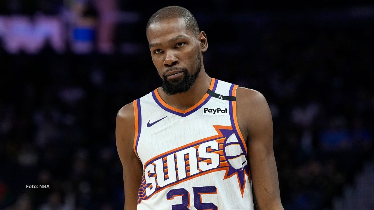 Kevin Durant con Phoenix Suns