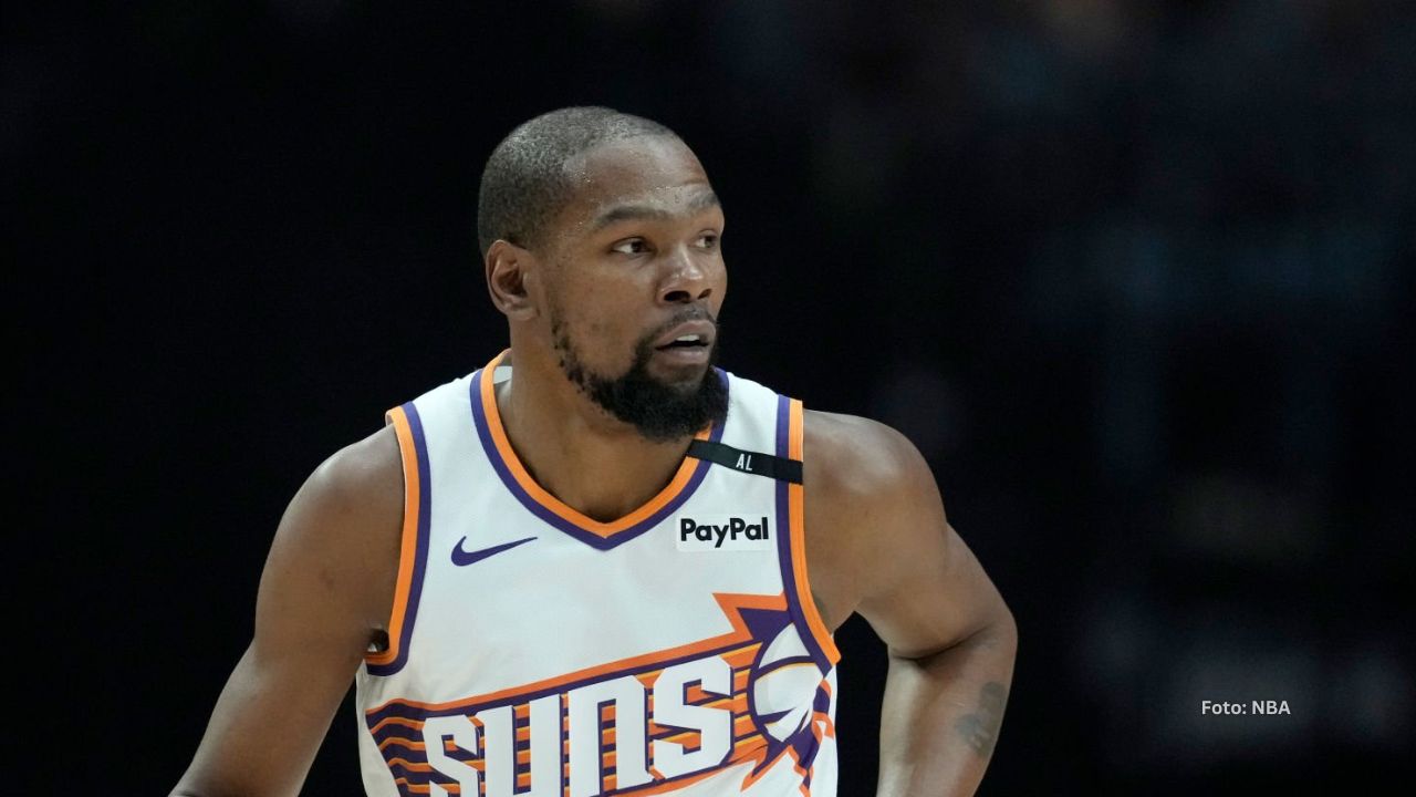 Kevin Durant con Phoenix Suns