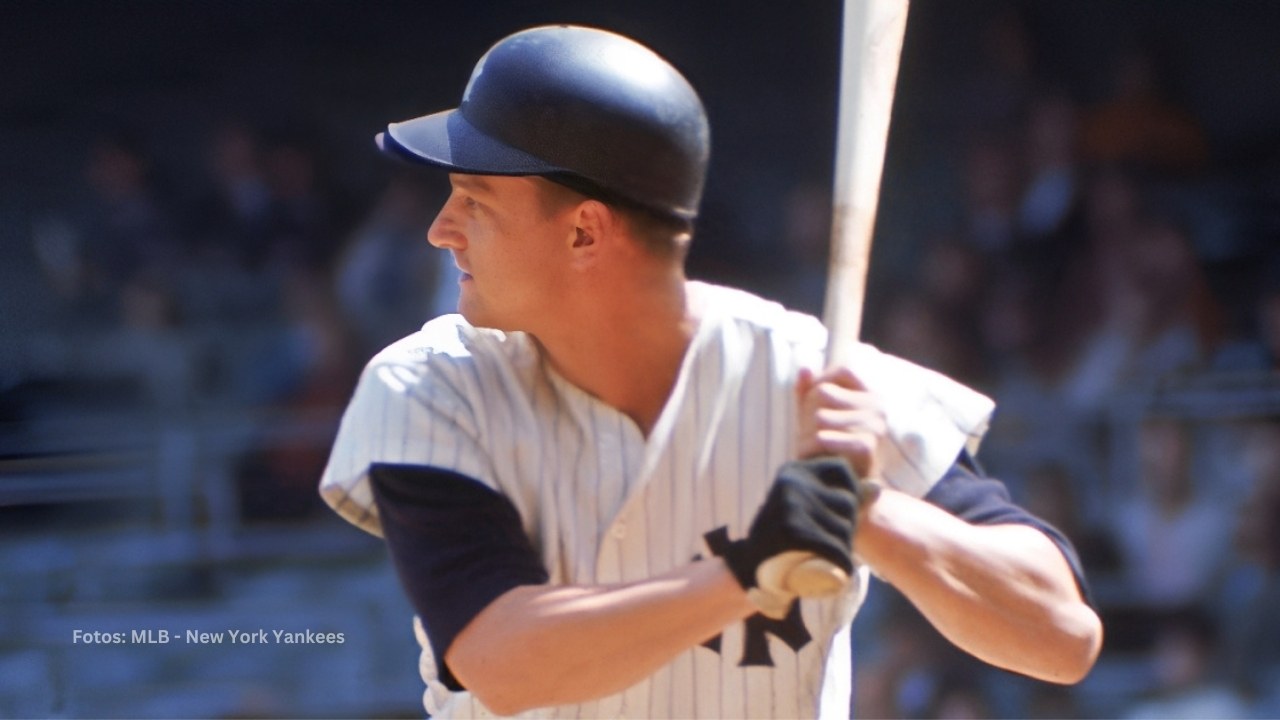 Roger Maris bateando con New York Yankees