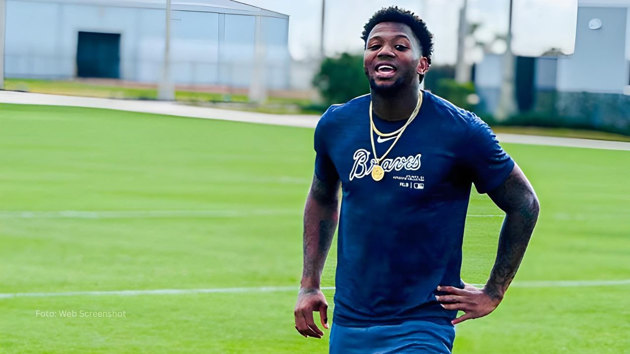 Ronald Acuña Jr entrena fuerte en CoolToday Park de Atlanta