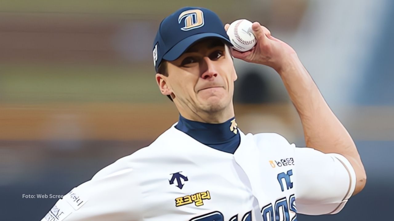 San Diego Padres firma a Kyle Hart, mejor pitcher de la KBO