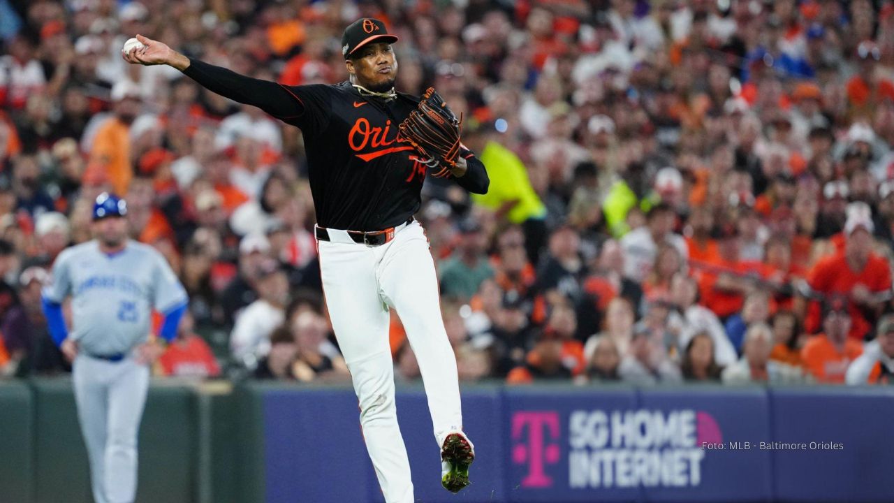 Los relevistas cubanos Yennier Cano y Cionel Pérez se subieron a la lomita durante la pretemporada de MLB 2025 con Baltimore Orioles.