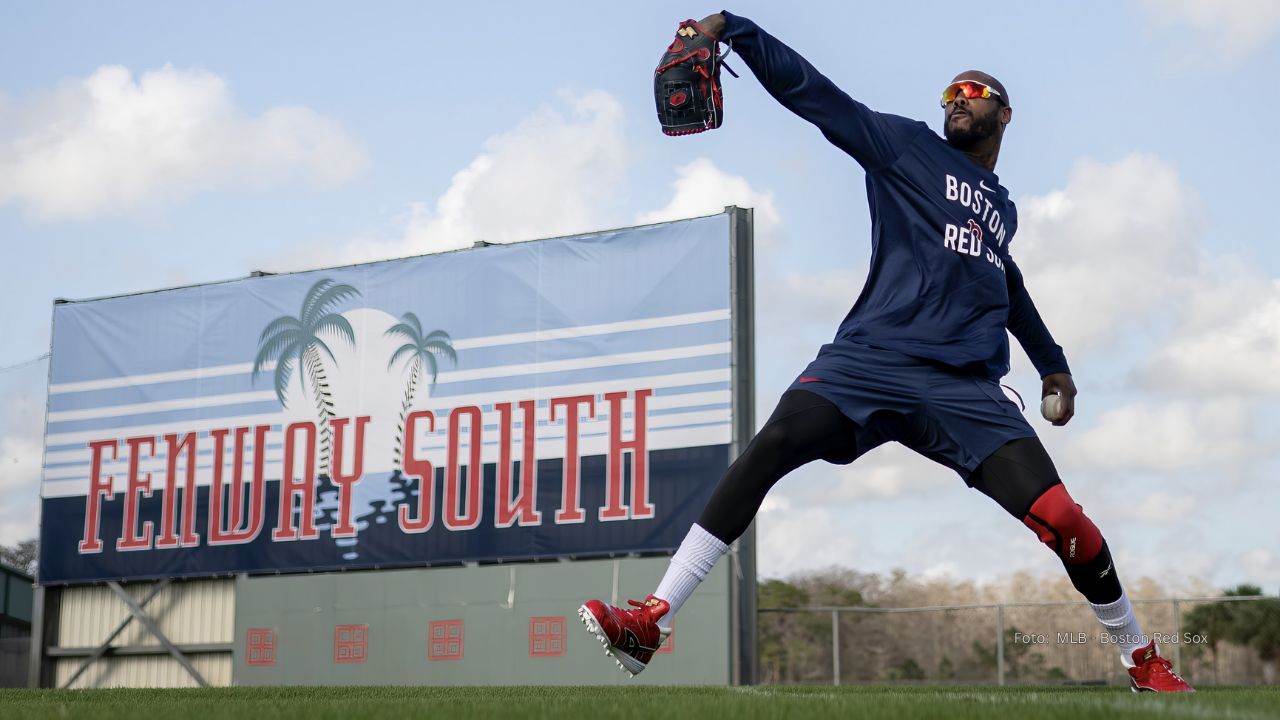 Alex Cora destacó lo importante que es para Boston que Aroldis Chapman sea un veterano y entienda su rol en el equipo.