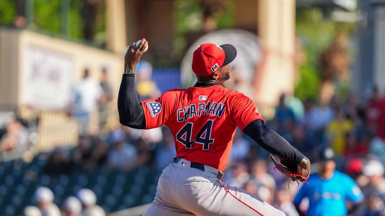 Aroldis Chapman con Boston Red Sox.