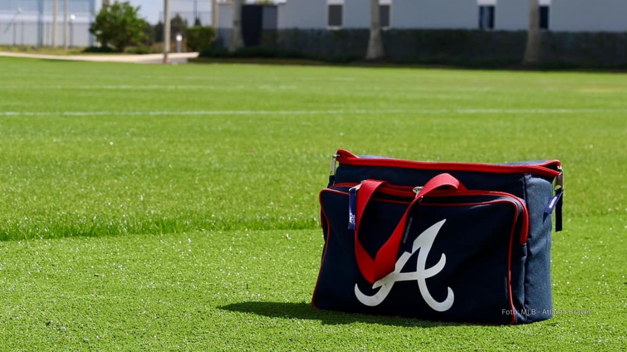 Atlanta Braves ajusta roster oficial