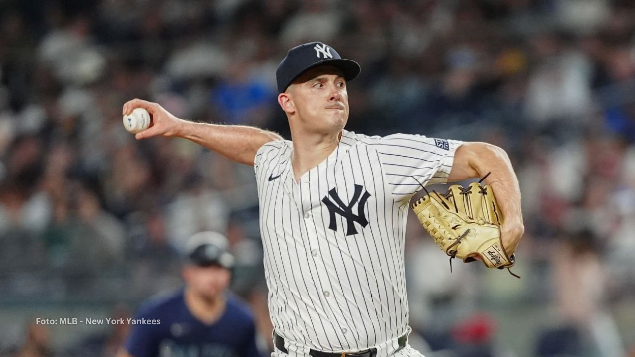 Nick Burdi con el uniforme de New York Yankees, ahora es parte de Boston Red Sox