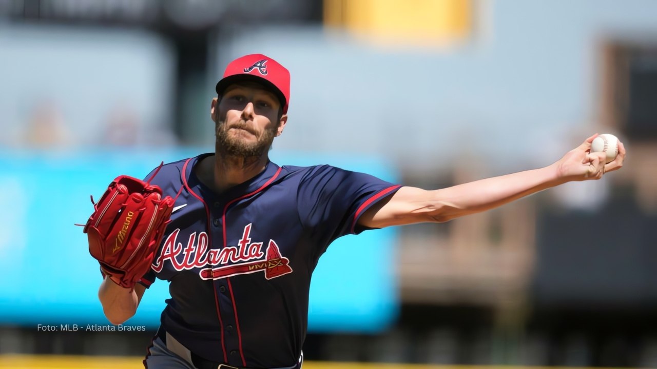 Chris Sale lanzando con Atlanta Braves. Mejores rotaciones MLB