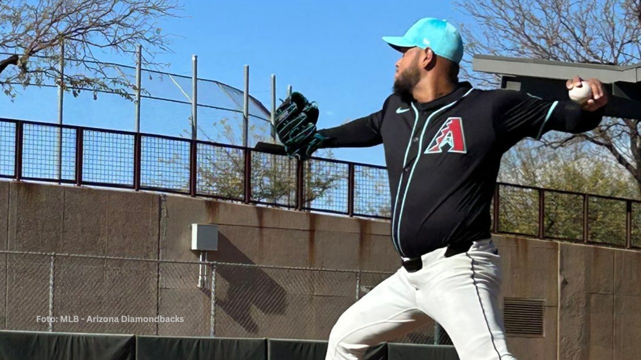 Eduardo Rodriguez en un entrenamiento con Arizona Diamondbacks