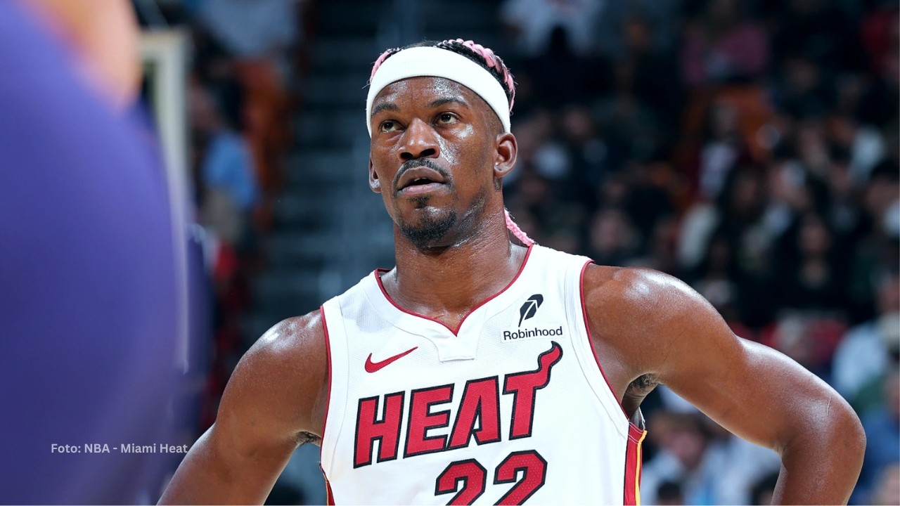 Jimmy Butler en un juego con Miami Heat