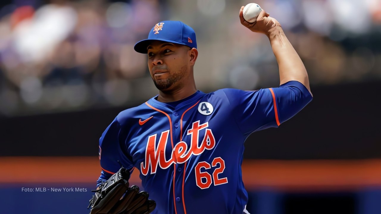 Jose Quintana lanzando con New York Mets