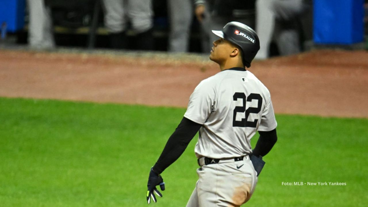 Juan Soto con el uniforme de New York Yankees