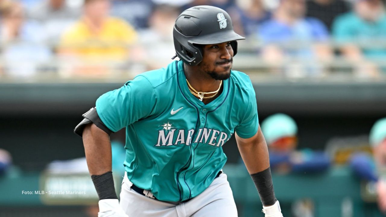 Lázaro Montes con Mariners