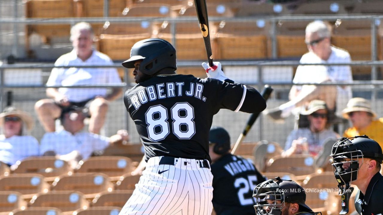 Luis Robert Jr. en el Spring Training con Chicago