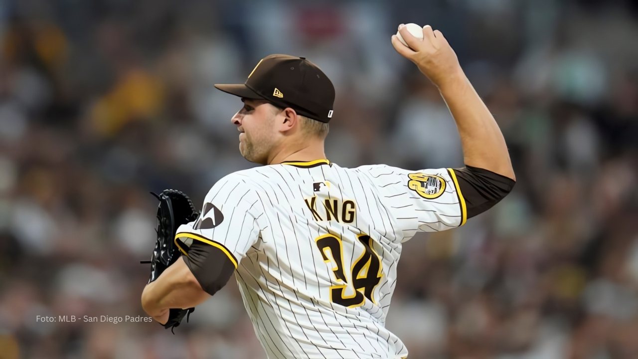 Michael King en un juego con San Diego Padres