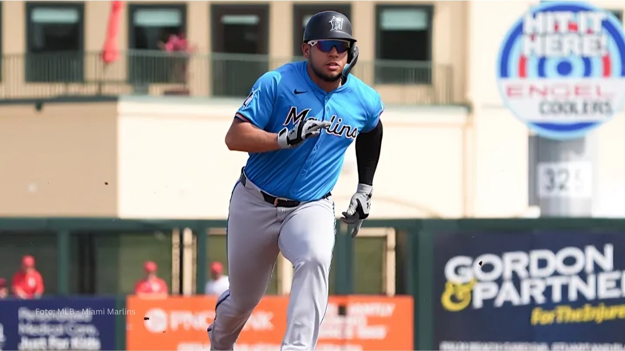 Prospecto número cuatro de Miami Marlins, Agustín Ramírez recorriendo las bases