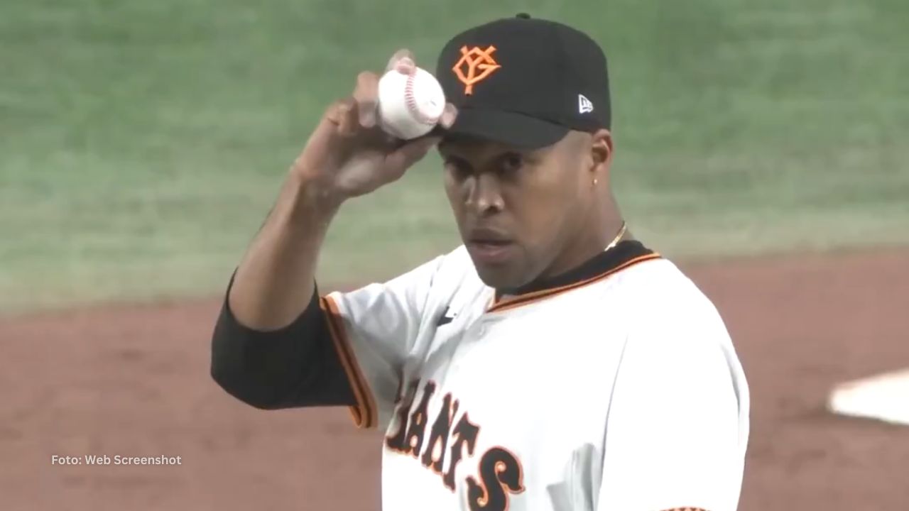 Raidel Martínez en estreno Liga NPB