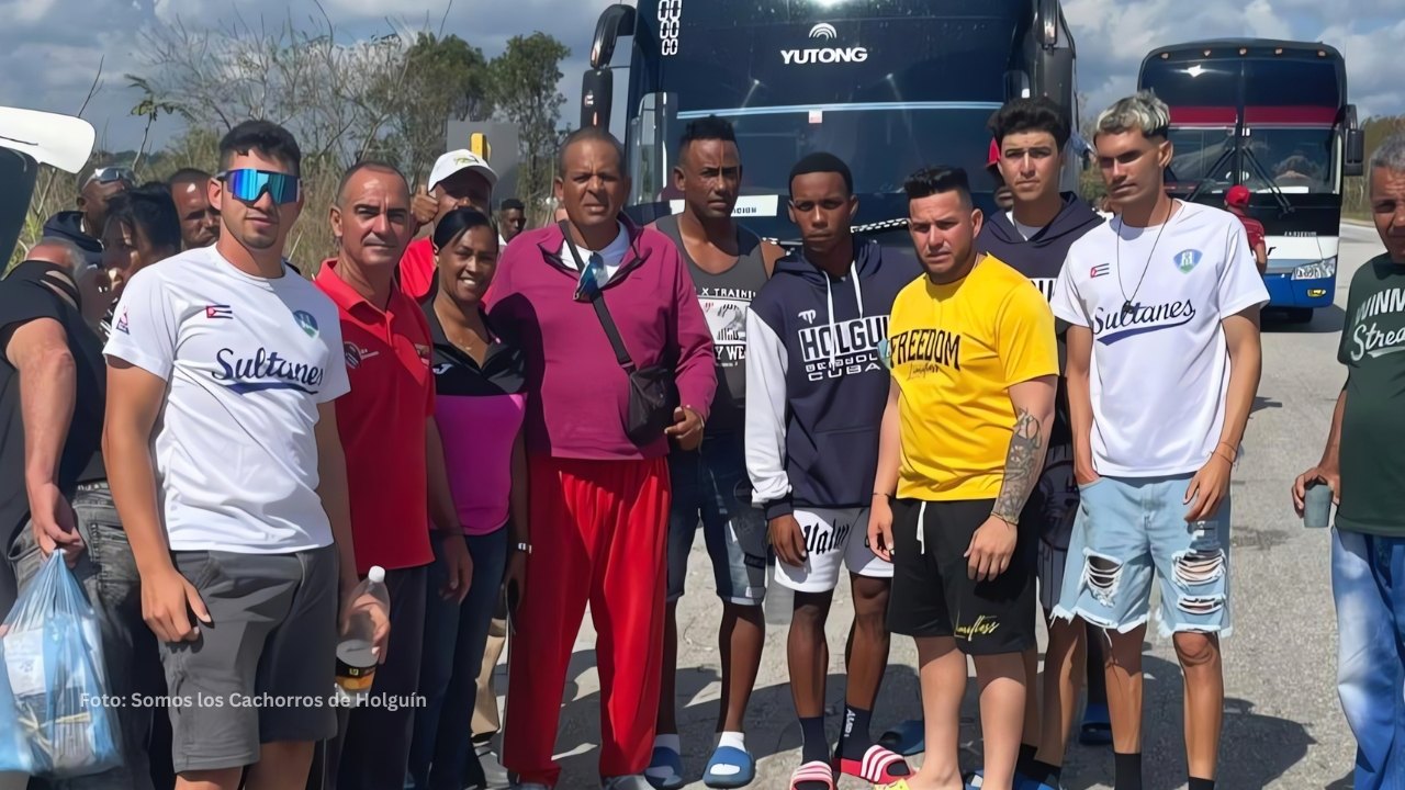 Jugadores de Sultanes de Holguín. Beisbol Cubano.