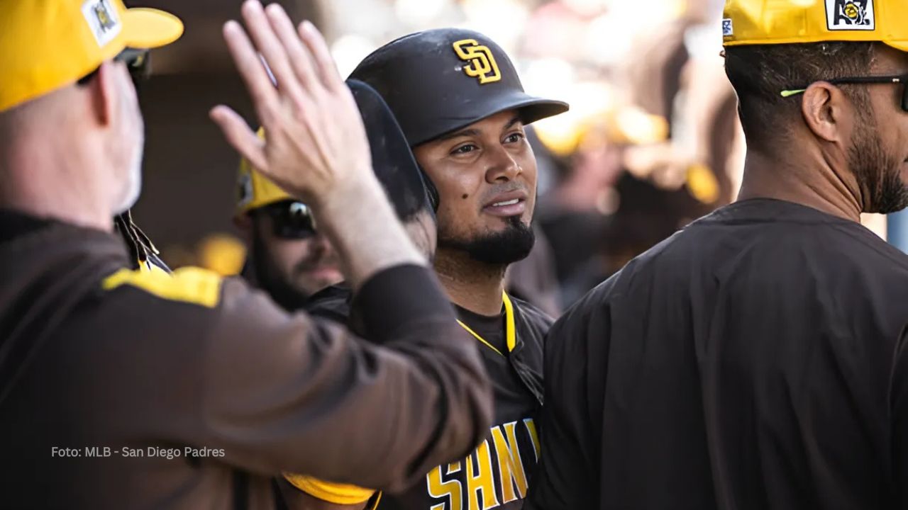 Venezolano Luis Arráez San Diego Padres