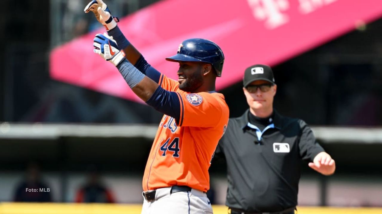 Yordan Alvarez con Houston Astros