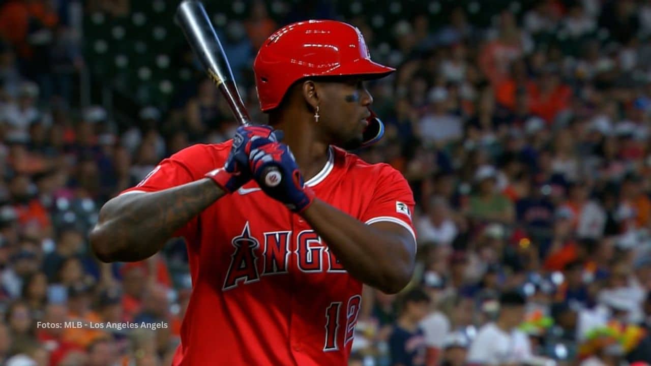 Jorge Soler batea para .290 en estas primeras tres semanas de temporada 2025.