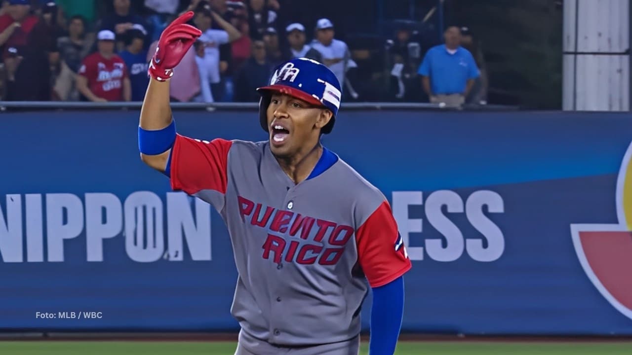 Francisco Lindor con el equipo de Puerto Rico