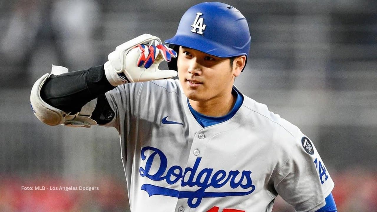 Shohei Ohtani con el uniforme de Los Angeles Dodgers