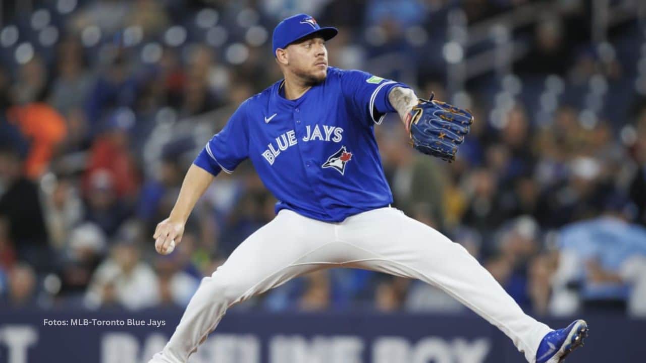 Yariel Rodríguez con Toronto
