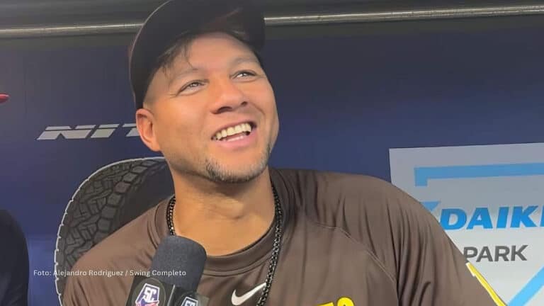 Yuli Gurriel en entrevista