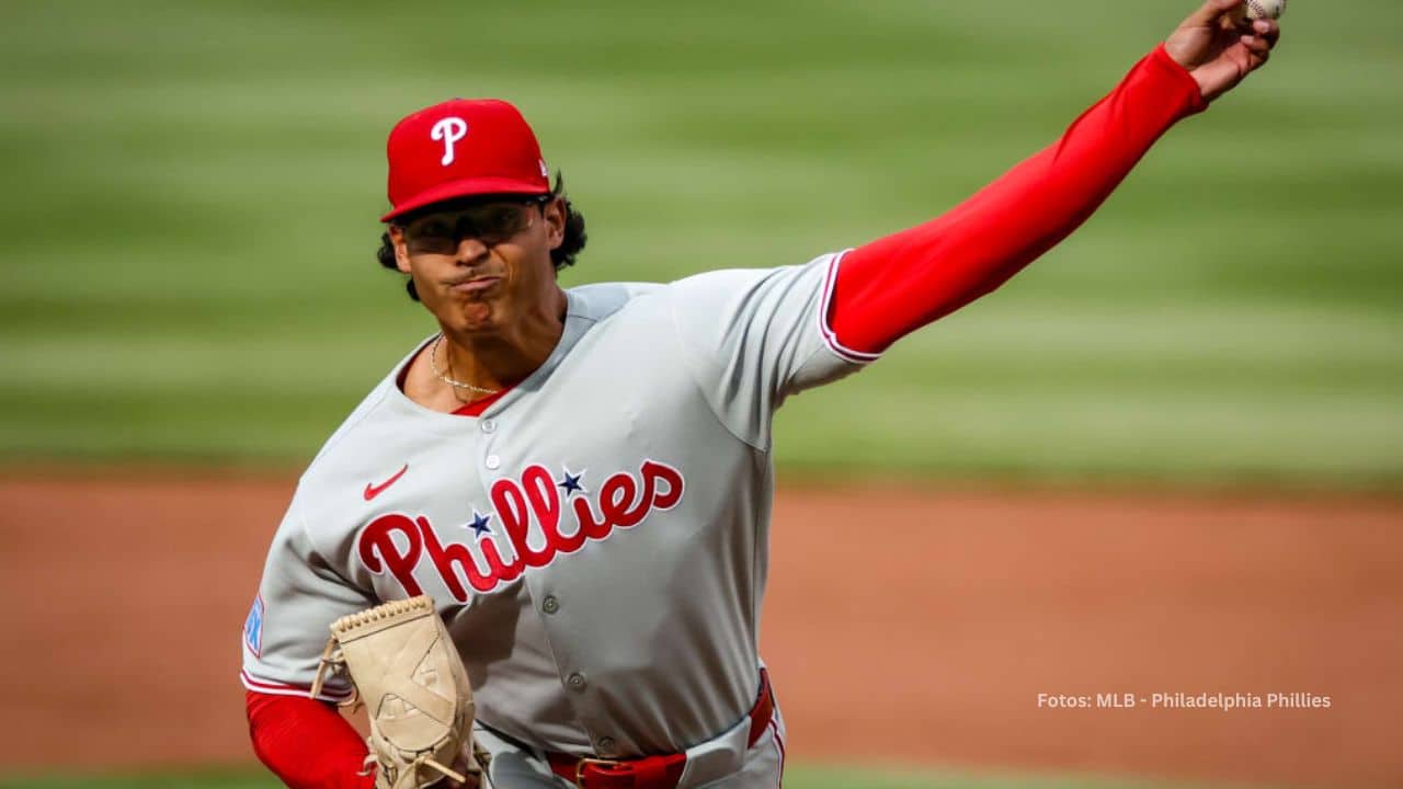 Jesús Luzardo con Phillies