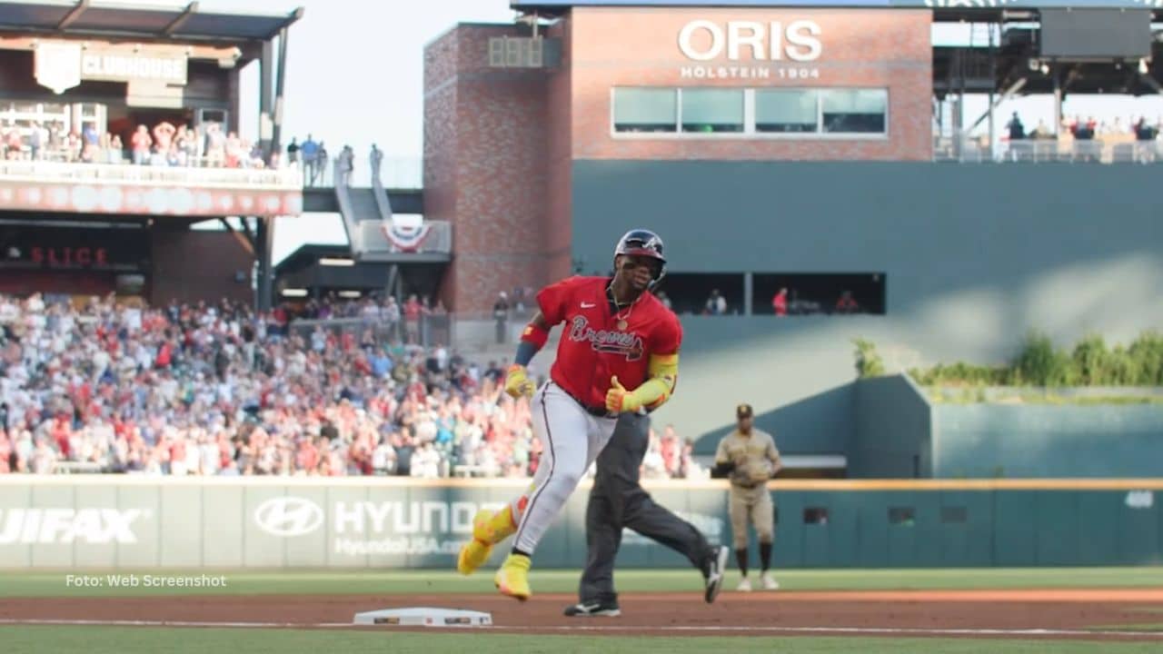 El venezolano Ronald Acuña Jr. conectó jonrón y se convirtió en el primero en lograrlo tras perderse más de 150 juegos.