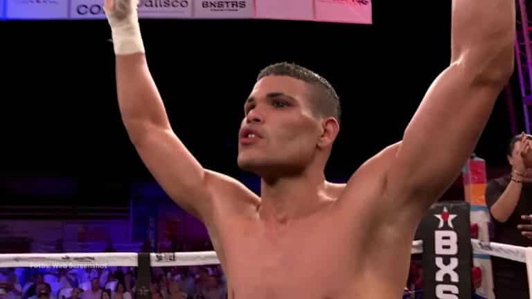Erislandy Alvarez se consolida como el mejor boxeador de la tanda cubana en el Campeonato Mundial.