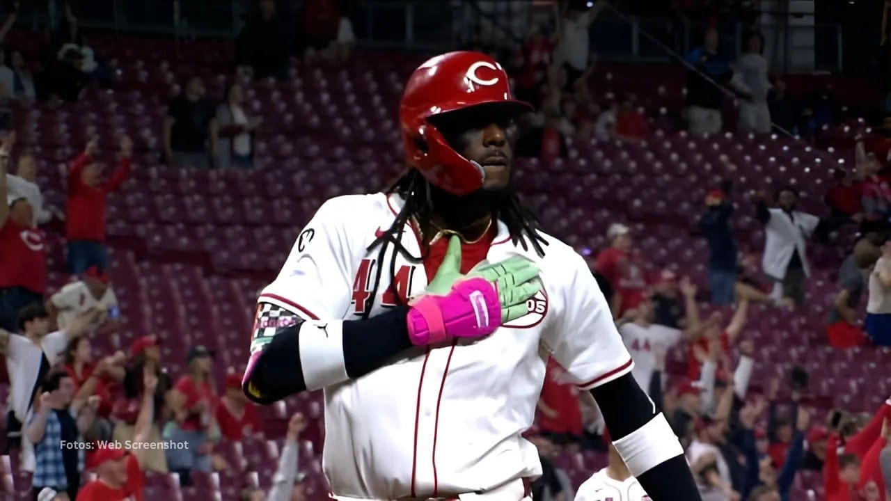 Elly De La Cruz en un juego con Cincinnati Reds