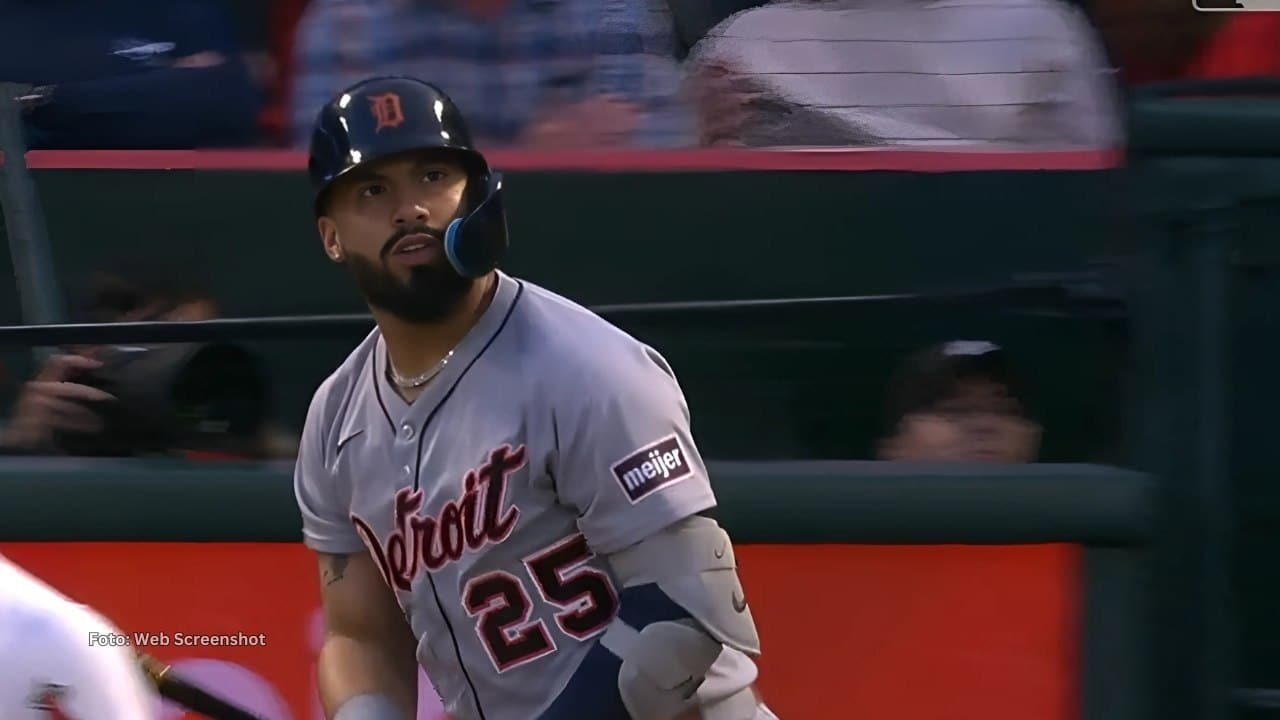 Gleyber Torres bateando con Detroit Tigers
