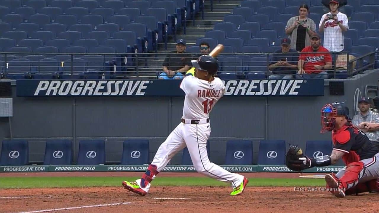 José Ramírez sumó séptima base robada en la presente campaña de MLB 2025.