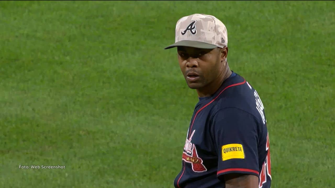 Raisel Iglesias, Boston Red Sox vs Atlanta Braves